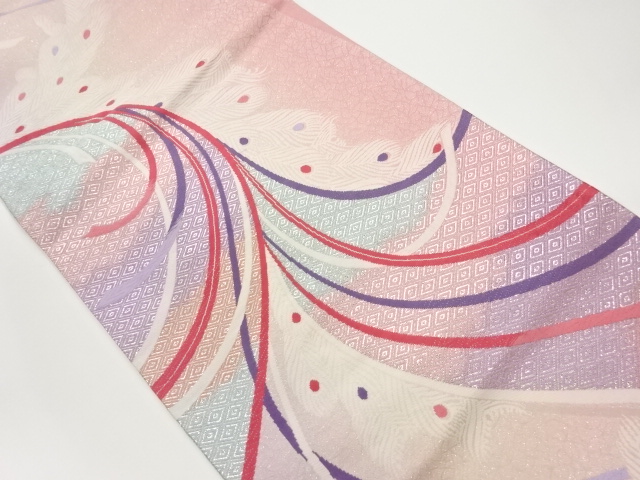 紐に菱模様織出し袋帯